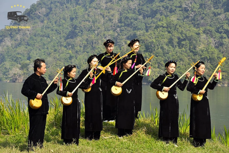 Thưởng thức các làn điệu hát Then, đàn Tính